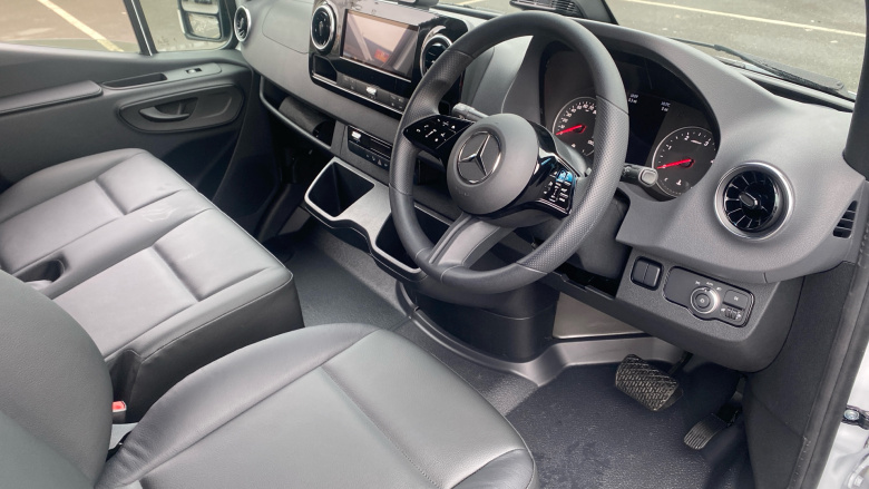 Mercedes-Benz Sprinter 315Cdi L2 Diesel Rwd 3.5t H2 Pro Van 9G-Tronic